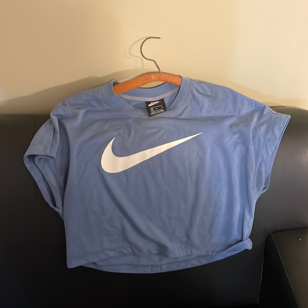 Nike Womens Cropped Light Blue